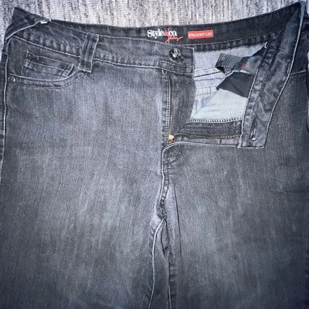 Style &‎ Co Women’s Size 12 Straight Leg Hip Hugger Jeans Black Faded Denim